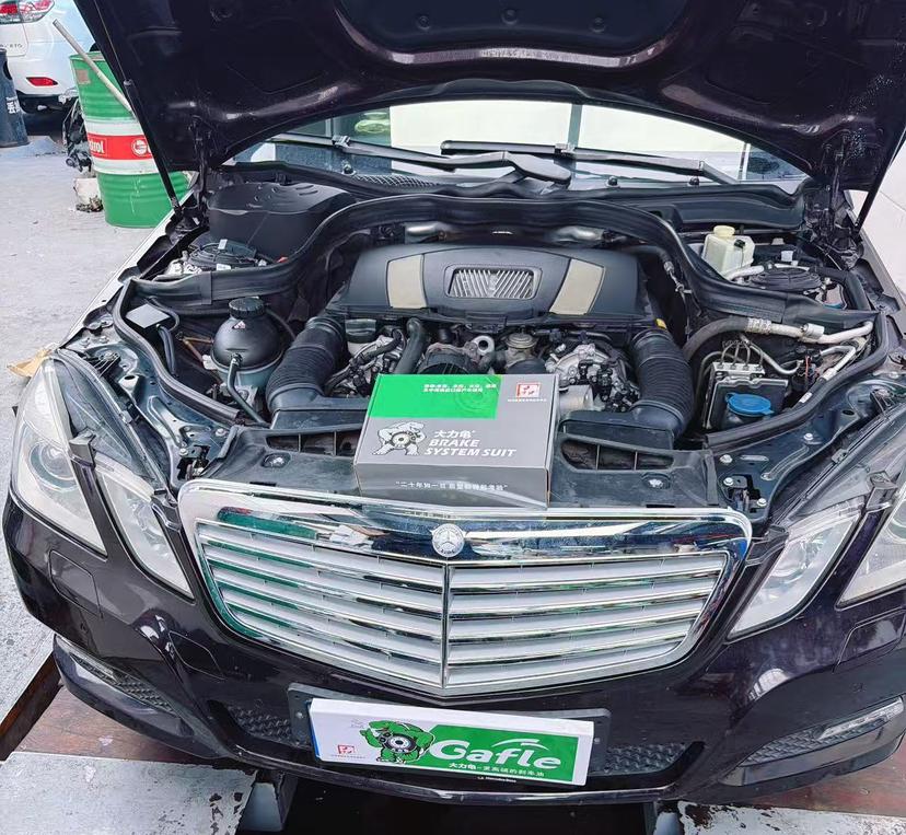 mercedes-benz-owner-chooses-gafle-brake-fluid-maintenance-kit-for-premium-brake-system-protection