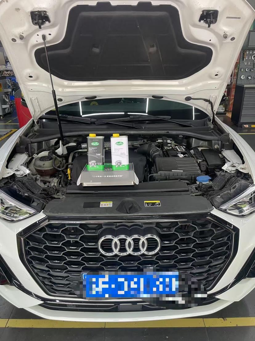 audi-brake-system-benefits-from-gafle-professional-brake-fluid-service