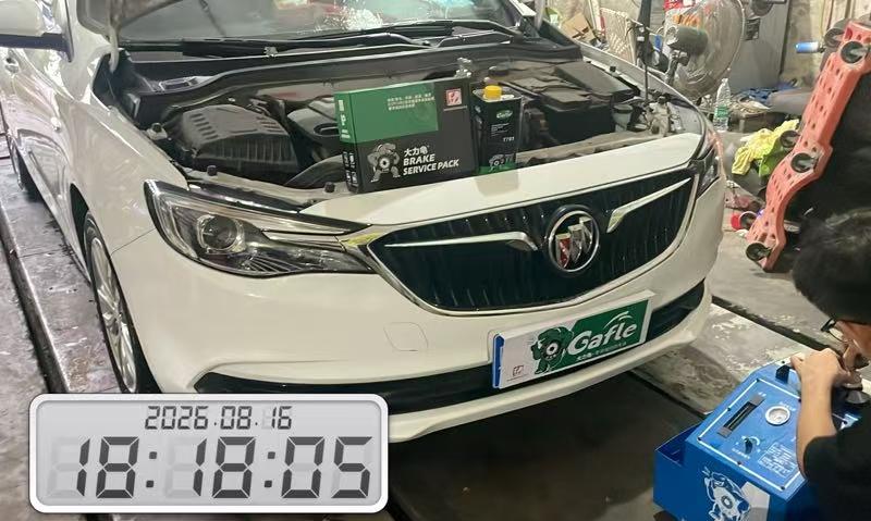 buick-brake-fluid-service-with-turtle-power-a-professional-approach-to-brake-safety